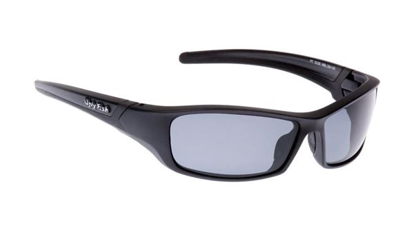 Picture of Ugly Fish RS5228 Sunglasses - Matt Black Frame & Smoked Lens
